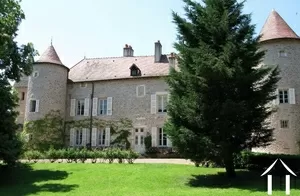 Château à vendre buxy, bourgogne, BH3117M Image - 1