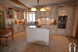 Fully equipped kitchen on first floor, with access to terrace and street level