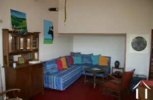 guest cottage living area