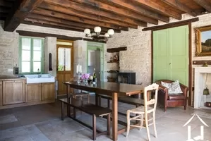Kitchen & day room