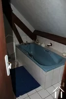 Salle de bain à l'étage