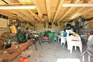 écurie de 40 m2 utilisée comme atelier