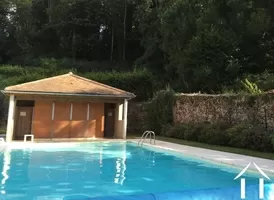 Maison de la piscine avec équipements