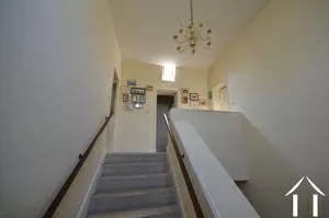 escalier menant au premier