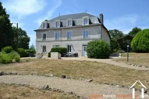 Maison à vendre , Li1002 Image - 25