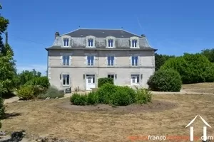 Maison à vendre , Li1002 Image - 4
