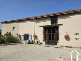 Maison à vendre chalus, auvergne, Li1010 Image - 14