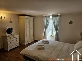 Maison à vendre chalus, auvergne, Li1010 Image - 10