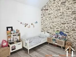 Maison à vendre chalus, auvergne, Li1010 Image - 27