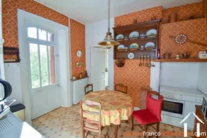 Maison de bourg à vendre surdoux, limousin, Li917 Image - 4
