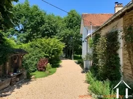 Maison à vendre lubersac, limousin, Li921 Image - 25