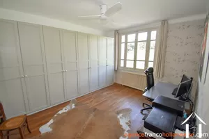 Maison de bourg à vendre meilhards, limousin, Li942 Image - 18