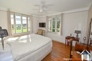 Maison de bourg à vendre meilhards, limousin, Li942 Image - 12