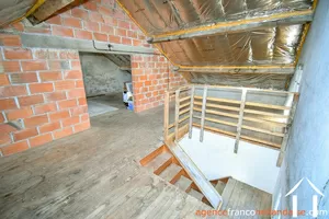 Maison de bourg à vendre meilhards, limousin, Li942 Image - 34
