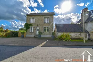 Maison de bourg à vendre meilhards, limousin, Li942 Image - 45