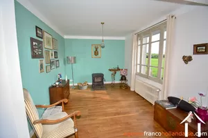 Maison de bourg à vendre meilhards, limousin, Li942 Image - 8