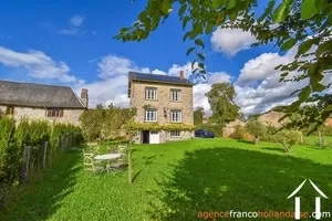 Maison de bourg à vendre meilhards, limousin, Li942 Image - 49