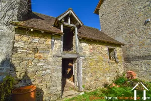 Maison de bourg à vendre meilhards, limousin, Li942 Image - 51