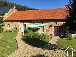 Maison en pierre à vendre arronnes, auvergne, AP030071054 Image - 1