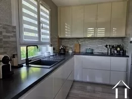 Maison de bourg à vendre creuzier le vieux, auvergne, AP030071119 Image - 6