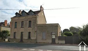 Maison de bourg à vendre cosne d allier, auvergne, AP03007843 Image - 12