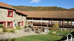 Propriété 1 hectare ++ à vendre leyvaux, auvergne, AP03007902 Image - 3