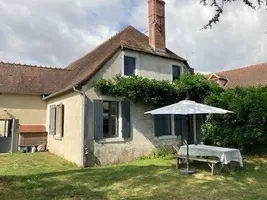 Maison en pierre à vendre le brethon, auvergne, AP03007952 Image - 1