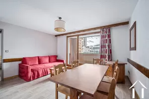 Appartement à vendre , C4253-2304 Image - 1