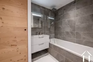Appartement à vendre , C6740 Image - 11