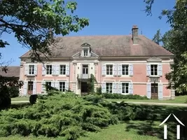 Châteaux, domaine à vendre fayl billot, champagne-ardenne, MB1241H Image - 1