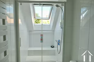 Salle de douche 1er étage
