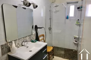 Salle de bains rénovée