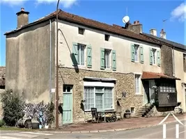Autrefois Café Papillon, avec terrasse