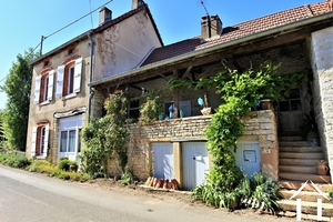 Maison de caractère dans un joli village près de Cluny