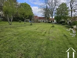 Vue du fond du jardin