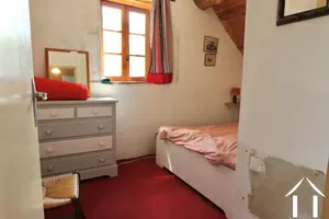 Maison 2: petite chambre 3