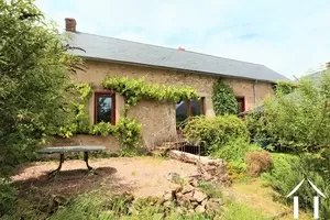 Fermette à vendre ouroux en morvan, bourgogne, CvH5539m Image - 1