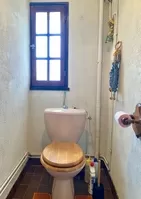 Les toilettes du rez-de-chaussée