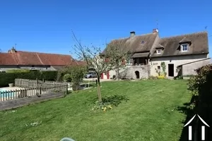 Vue du jardin et de la maison