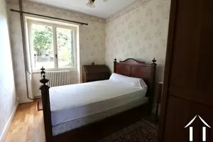 Maison 1 : chambre 1
