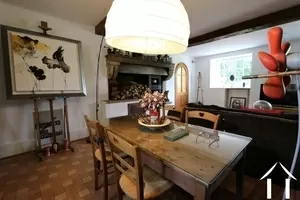 Maison 2 : salle à manger dans le salon