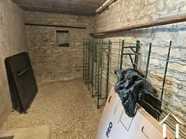 Cave à vin - accès interne