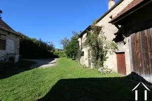 Maison vue depuis le carport