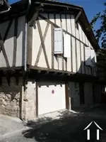 Maison de Village/Ville A Vendre Près de Issigeac