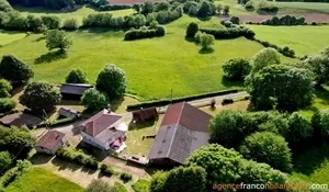 Ensemble de 14,8 hectares Ref # Li1013 