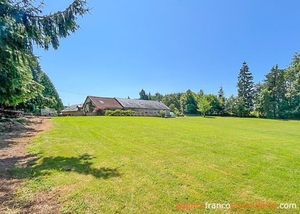 Charmante maison, gîte et étang de pêche Ref # Li825 