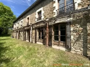 Ancienne grange de couvent  Ref # Li912 