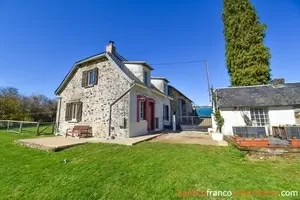Maison avec appartement et belles vues Ref # Li977 