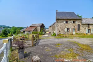 Charmant, au calme et prêt pour vous Ref # Li996 