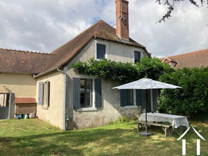 Maison en pierre à vendre en LE BRETHON  Ref # AP03007952 